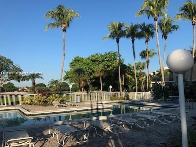 В аренду: $1,799 (1 спален, 1 ванн, 693 Квадратных фут)