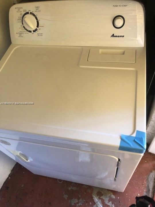 В аренду: $1,799 (1 спален, 1 ванн, 693 Квадратных фут)