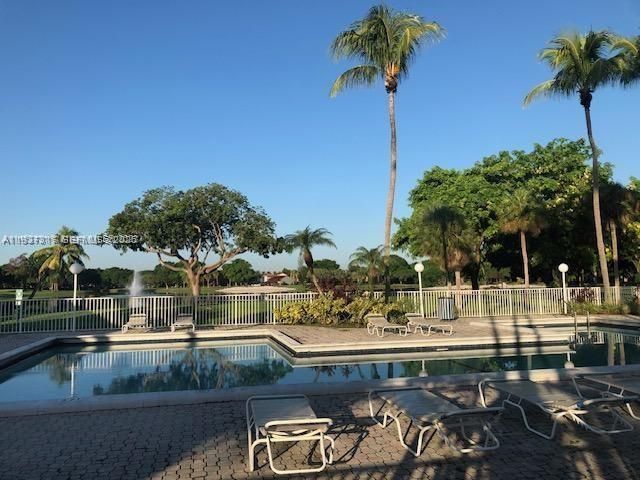 В аренду: $1,799 (1 спален, 1 ванн, 693 Квадратных фут)