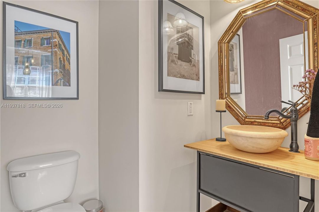 En Venta: $474,999 (3 camas, 2 baños, 1499 Pies cuadrados)