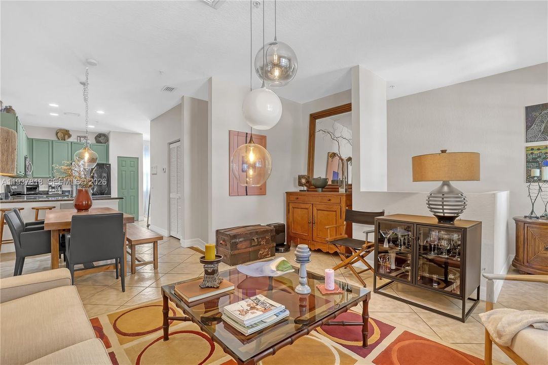 En Venta: $474,999 (3 camas, 2 baños, 1499 Pies cuadrados)