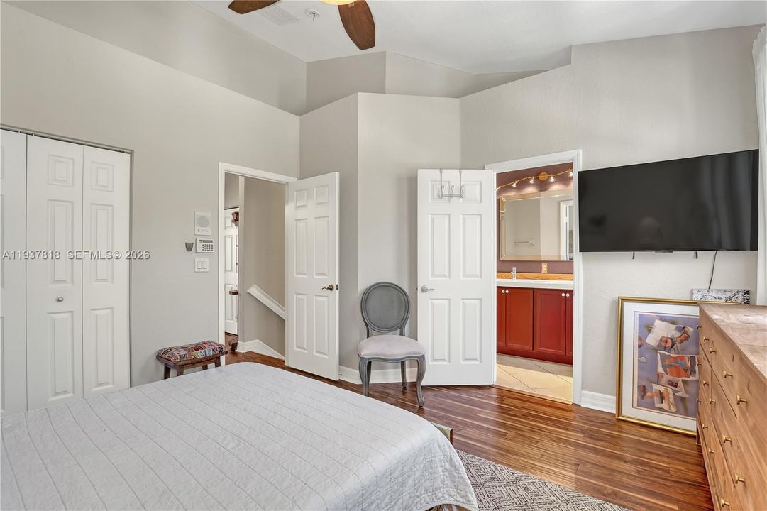 En Venta: $474,999 (3 camas, 2 baños, 1499 Pies cuadrados)