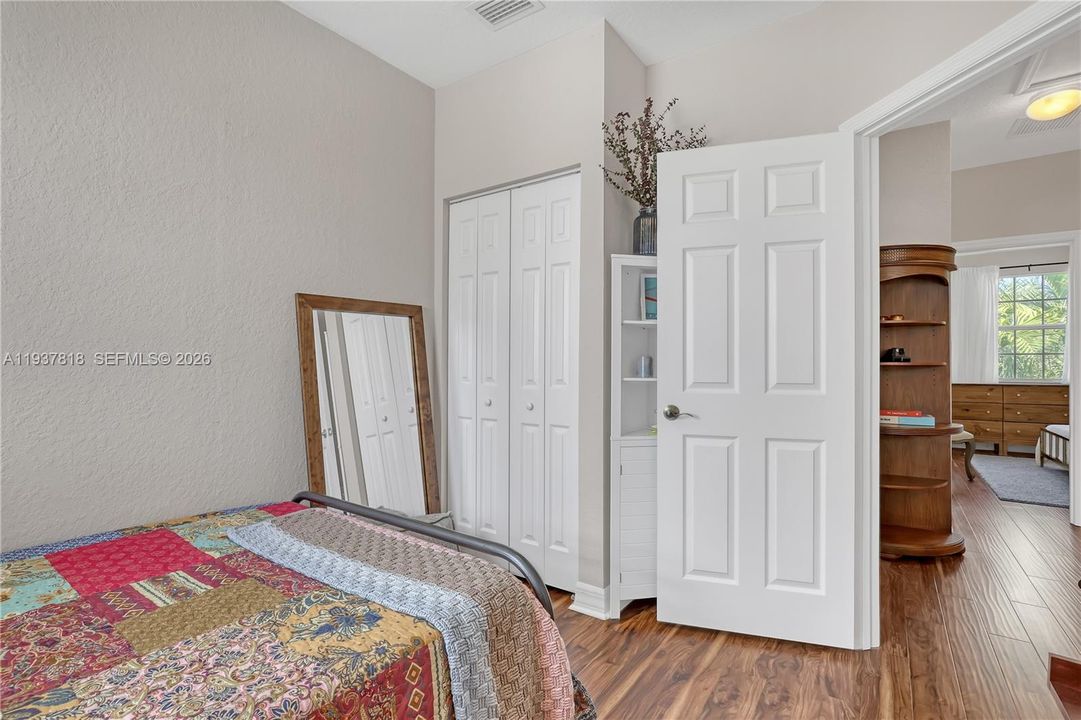 En Venta: $474,999 (3 camas, 2 baños, 1499 Pies cuadrados)