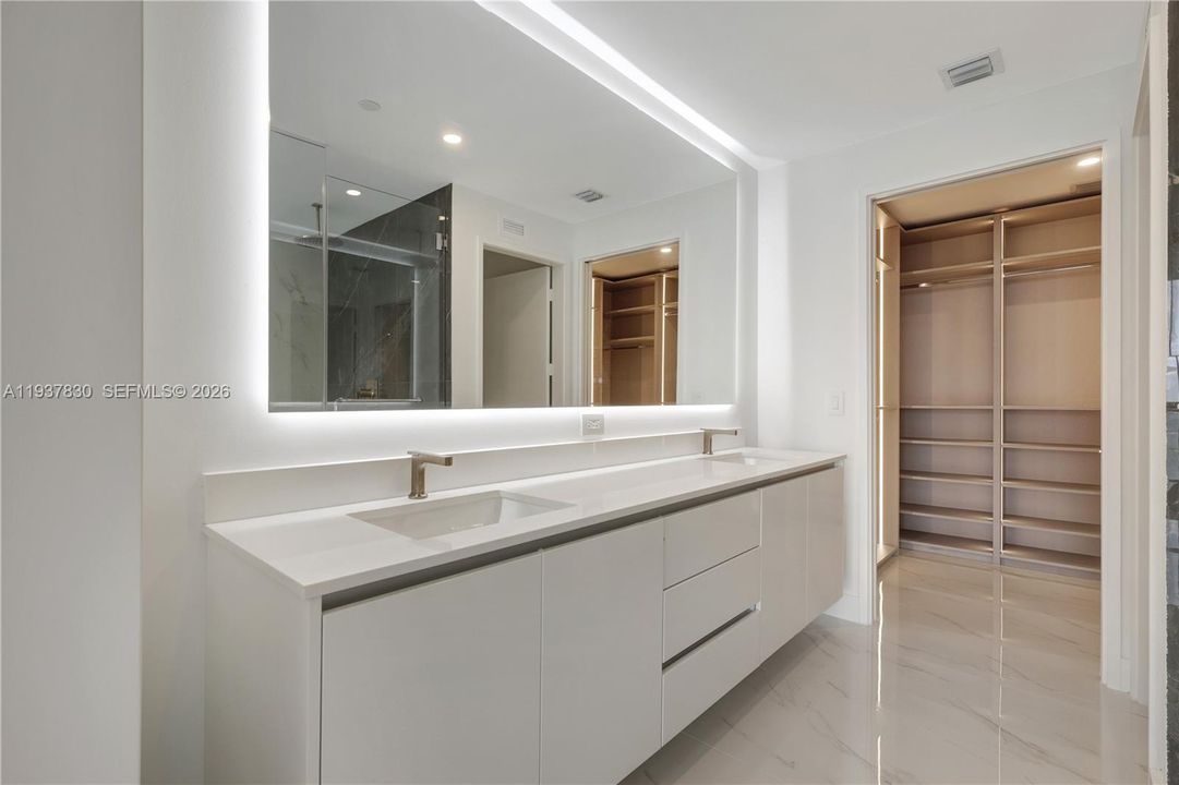 En Renta: $8,800 (2 camas, 3 baños, 1523 Pies cuadrados)