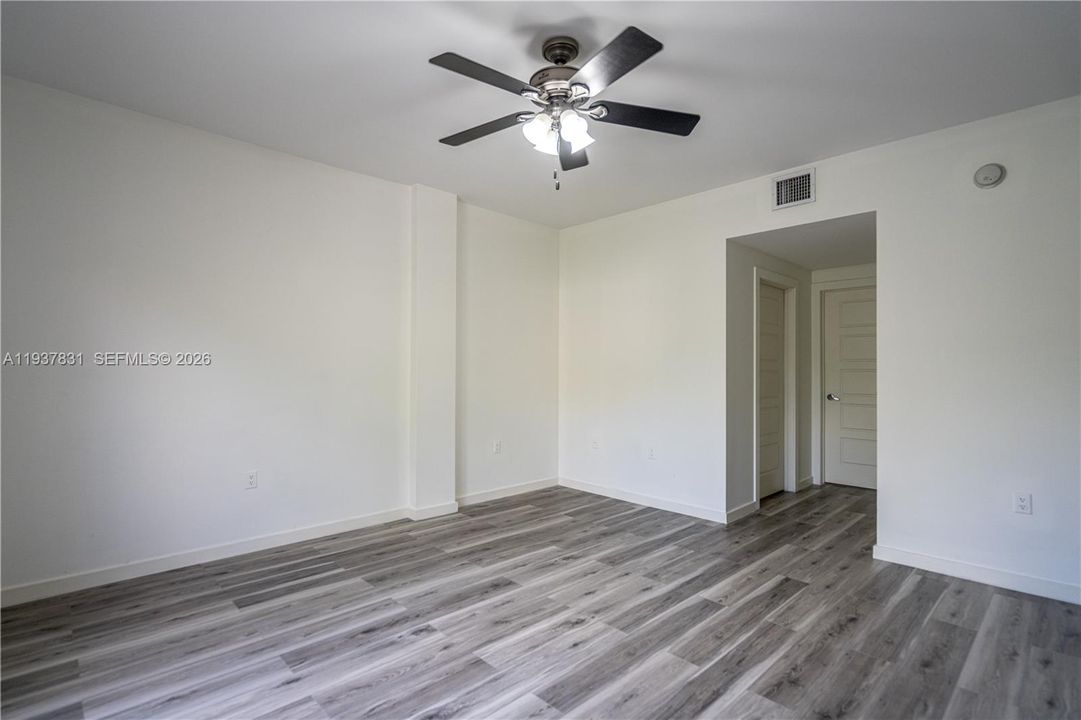For Rent: $3,975 (2 beds, 2 baths, 1614 Square Feet)