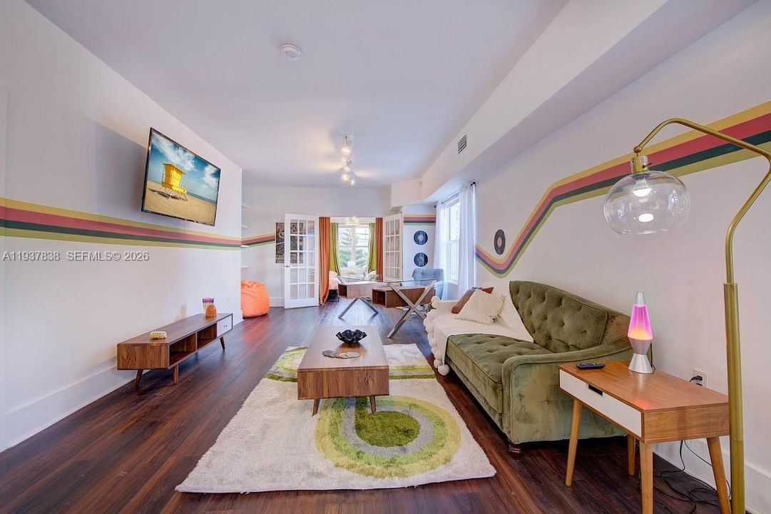 En Renta: $2,250 (2 camas, 1 baños, 770 Pies cuadrados)