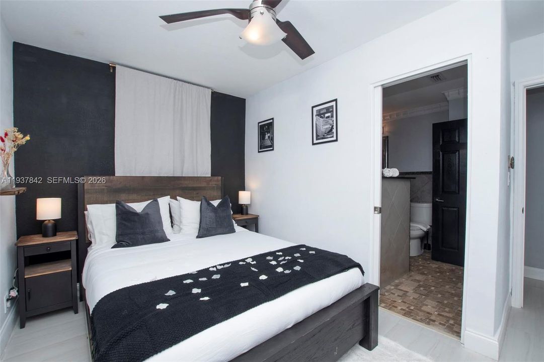 В аренду: $3,300 (3 спален, 2 ванн, 1116 Квадратных фут)