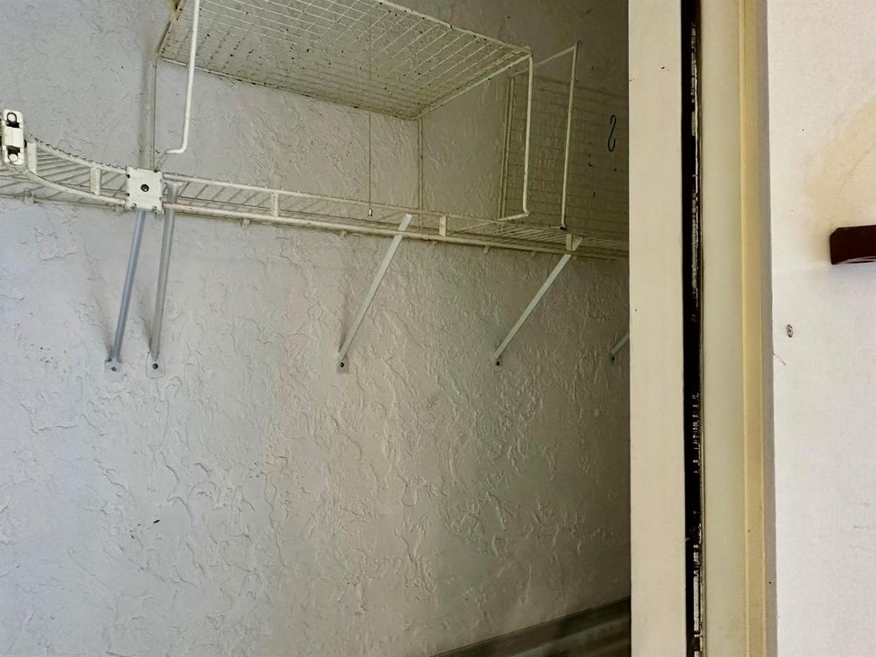 STORAGE IN LANAI