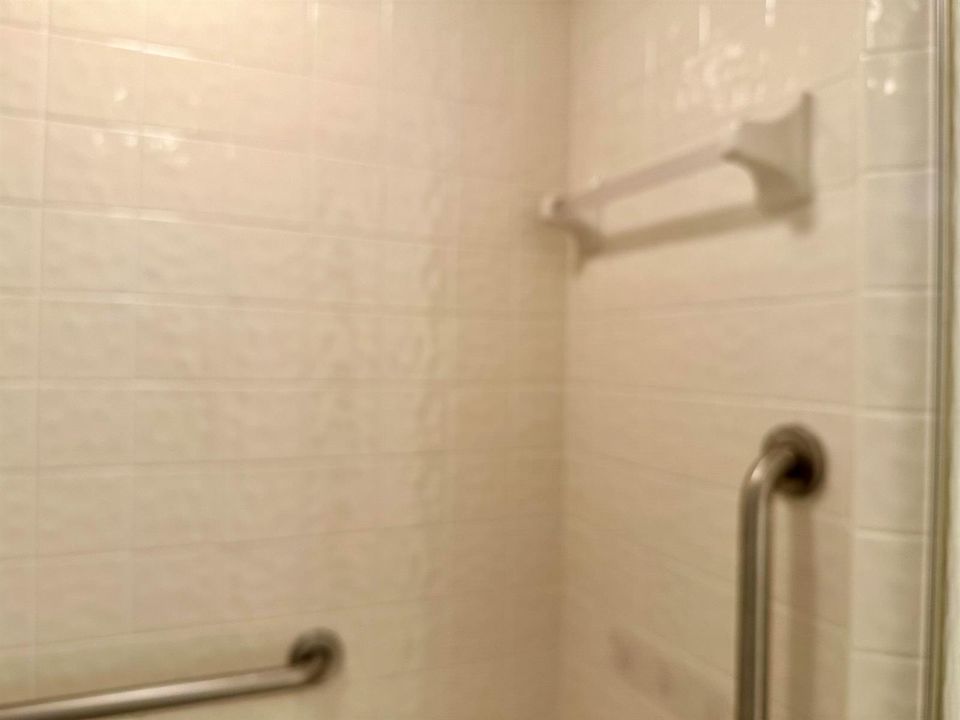 PRIMARY SHOWER STALL
