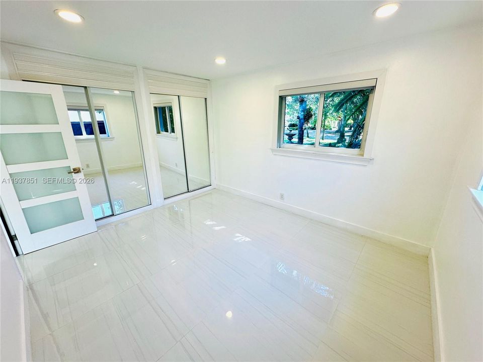 出租: $5,150 (3 贝兹, 2 浴室, 1469 平方英尺)