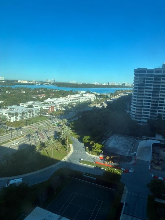 For Rent: $2,500 (1 beds, 1 baths, 1019 Square Feet)