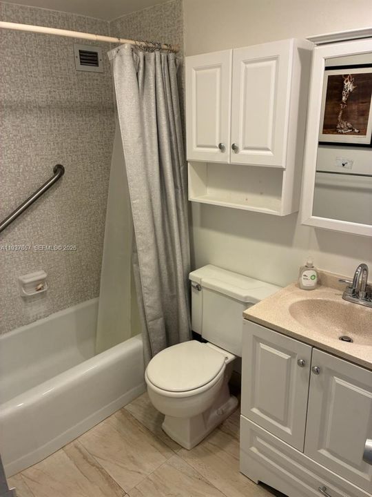 For Rent: $2,500 (1 beds, 1 baths, 1019 Square Feet)