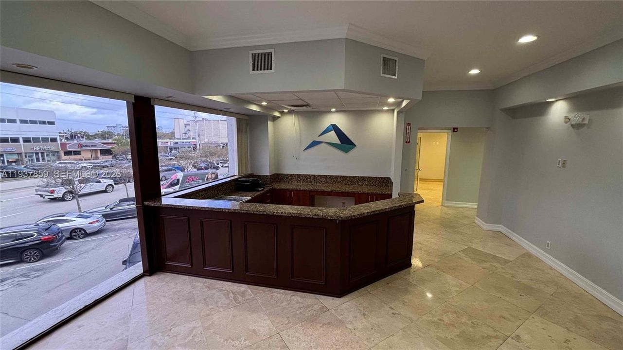 出租: $4,015 (0 贝兹, 0 浴室, 0 平方英尺)