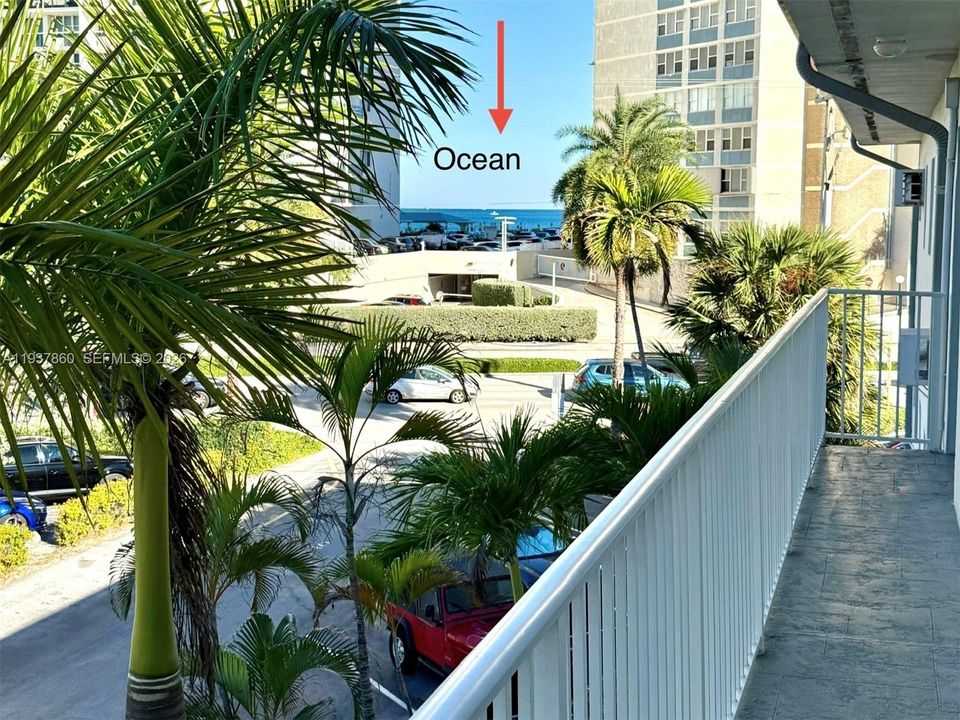 待售: $169,000 (1 贝兹, 1 浴室, 755 平方英尺)