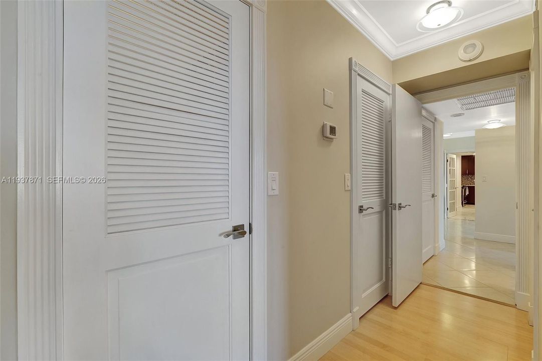 En Venta: $2,500,000 (2 camas, 3 baños, 1942 Pies cuadrados)