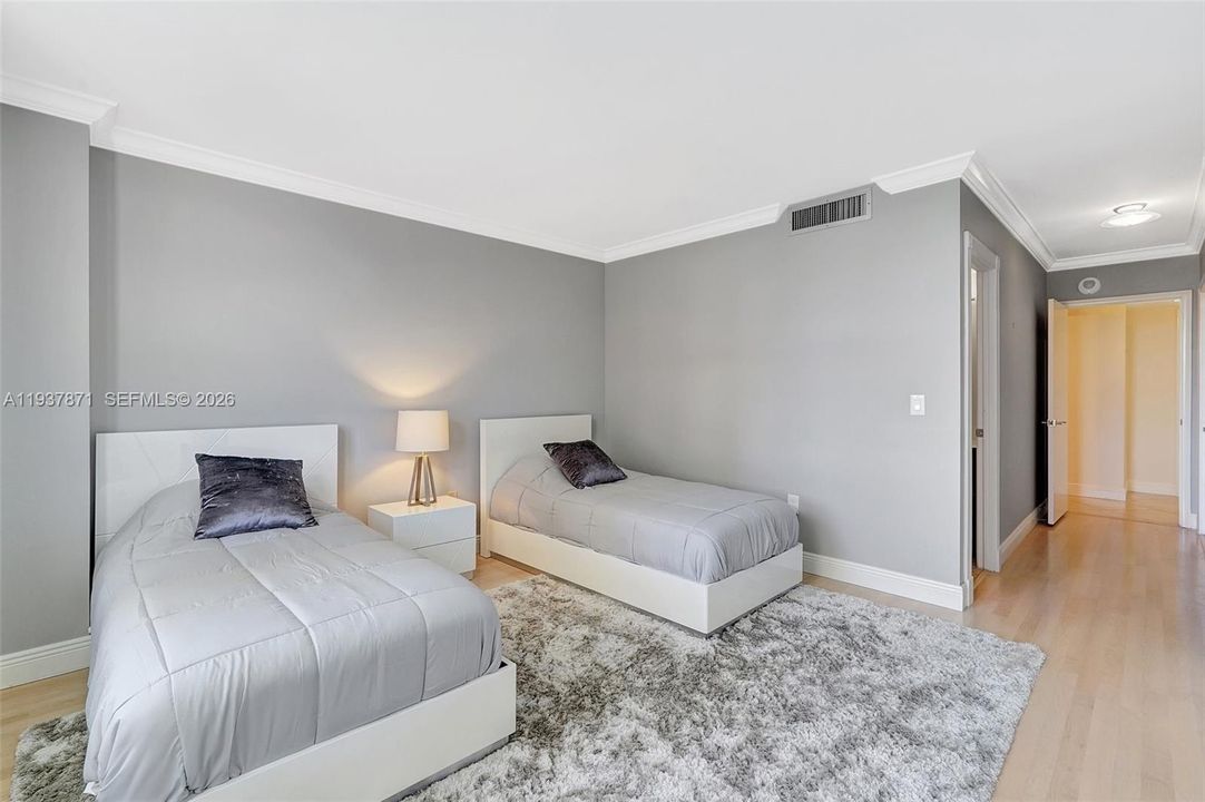 En Venta: $2,500,000 (2 camas, 3 baños, 1942 Pies cuadrados)