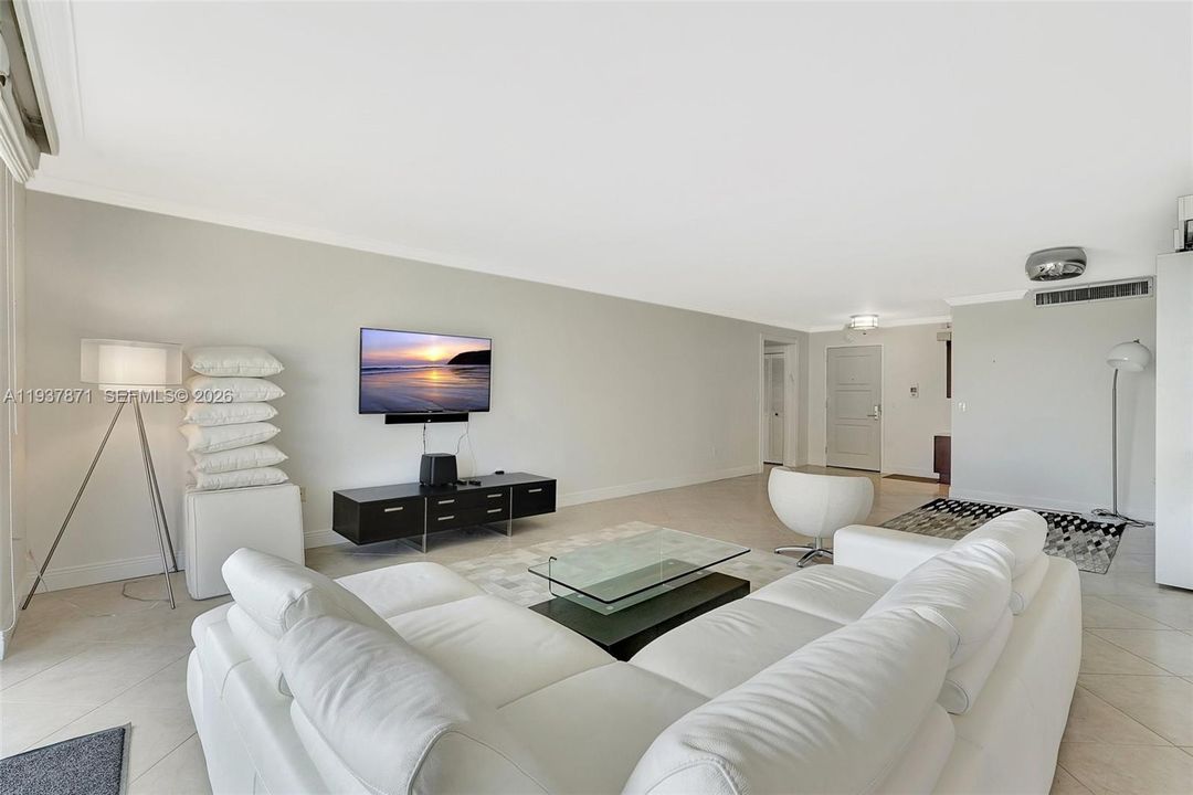 En Venta: $2,500,000 (2 camas, 3 baños, 1942 Pies cuadrados)