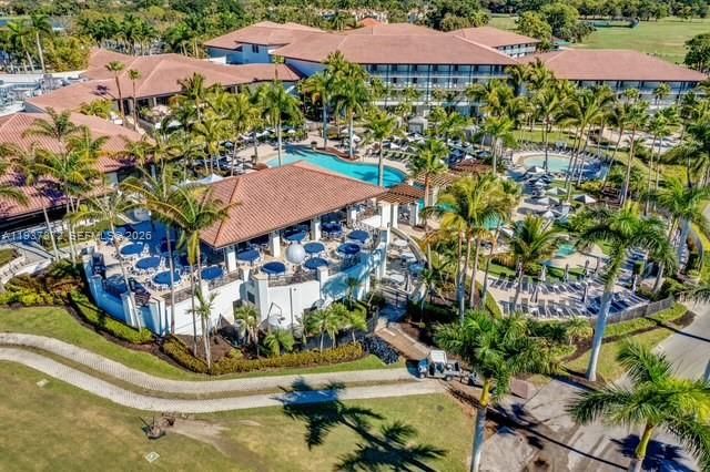 出租: $5,000 (3 贝兹, 2 浴室, 1320 平方英尺)