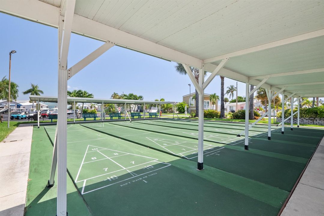 Nettles Island Shuffle Board Courts