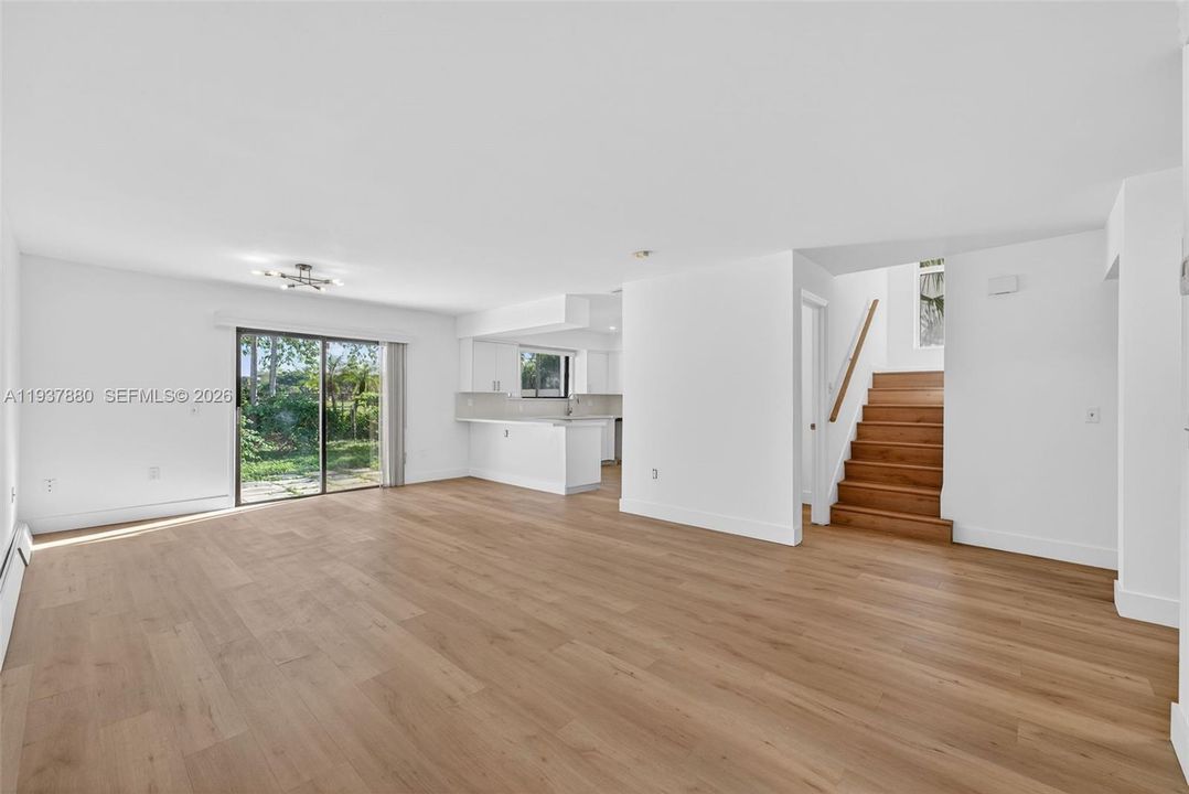 For Sale: $595,000 (3 beds, 2 baths, 1535 Square Feet)