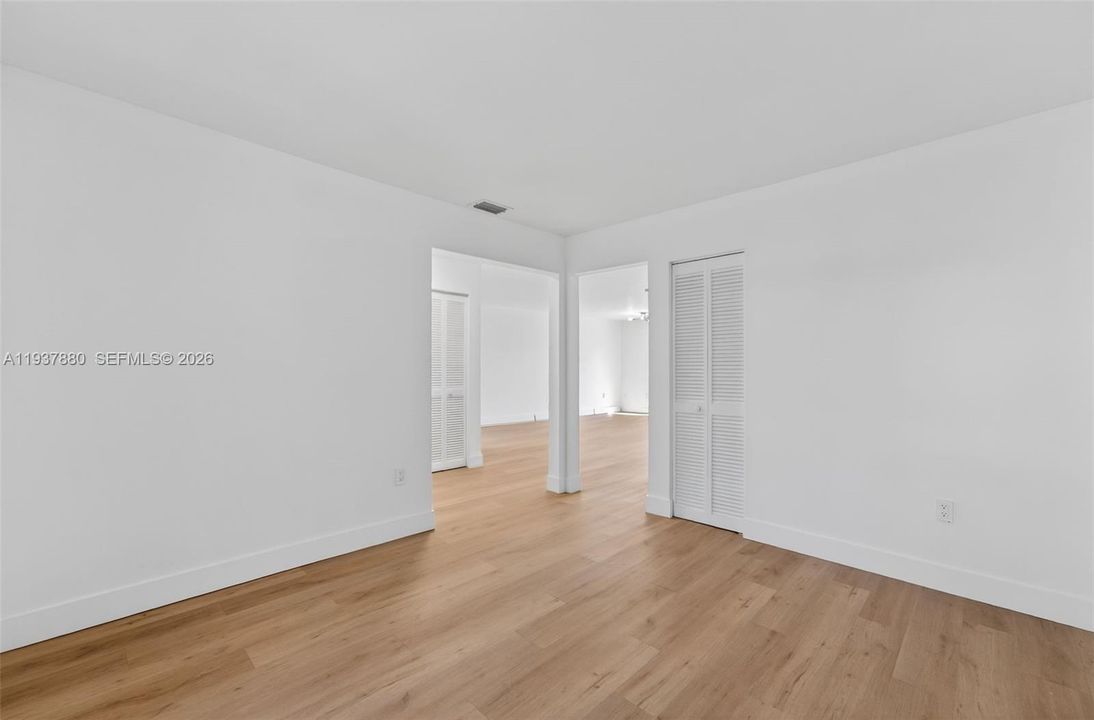 For Sale: $595,000 (3 beds, 2 baths, 1535 Square Feet)