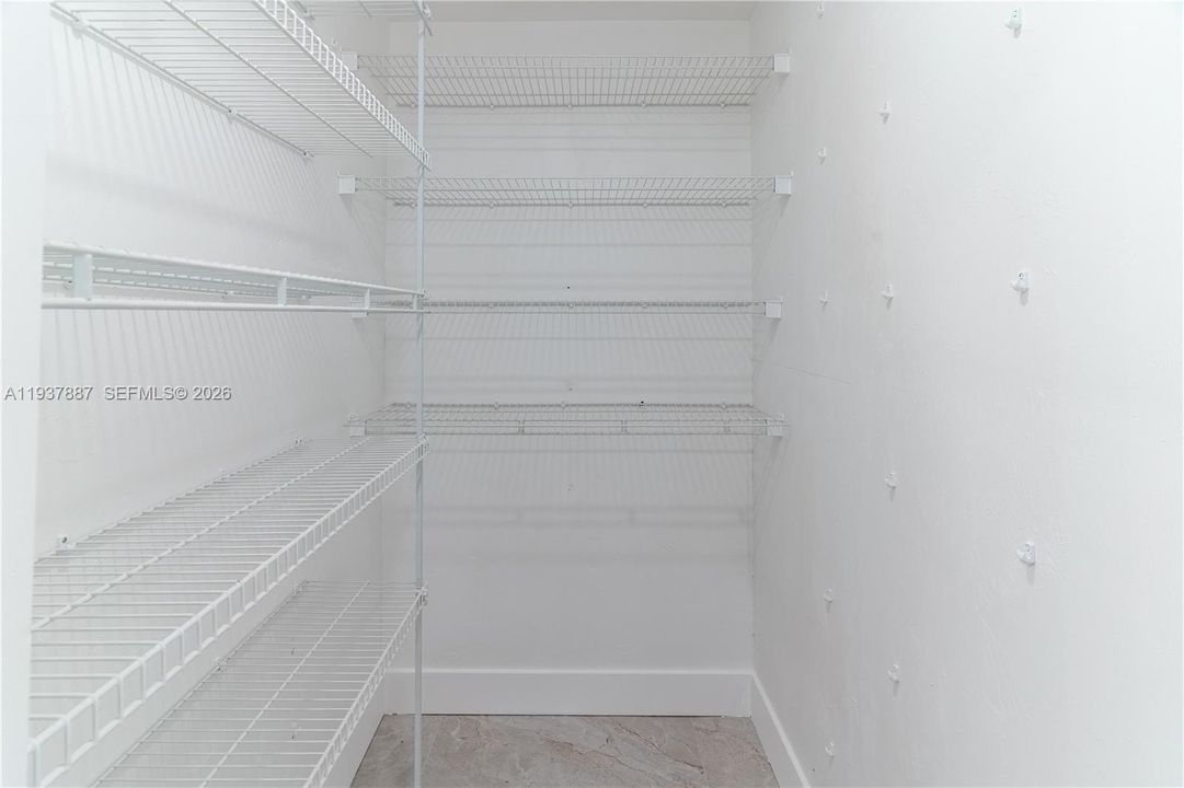 En Venta: $329,000 (3 camas, 2 baños, 1547 Pies cuadrados)