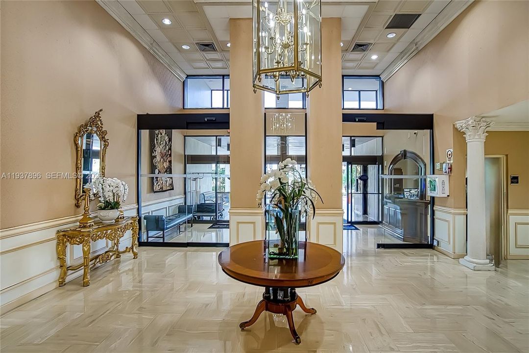 В аренду: $2,500 (1 спален, 1 ванн, 950 Квадратных фут)