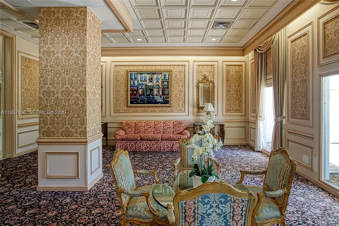 В аренду: $2,500 (1 спален, 1 ванн, 950 Квадратных фут)