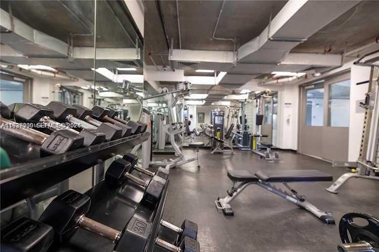 待售: $459,000 (2 贝兹, 2 浴室, 1060 平方英尺)