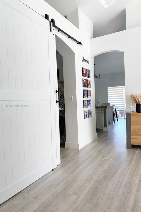 For Sale: $545,000 (3 beds, 2 baths, 1315 Square Feet)