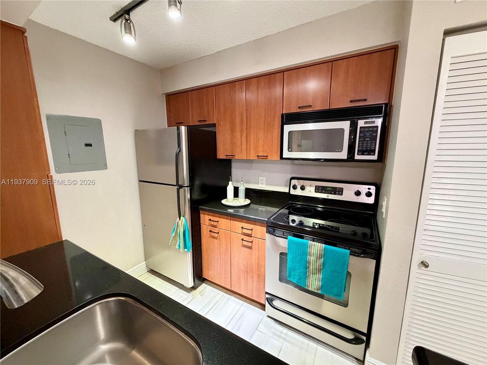 En Renta: $1,750 (1 camas, 1 baños, 650 Pies cuadrados)