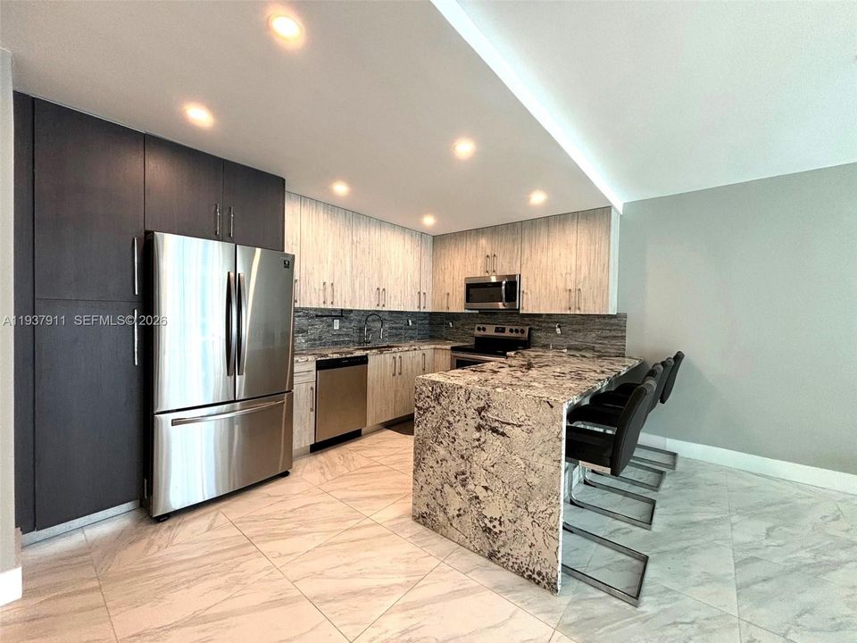 En Renta: $2,600 (1 camas, 1 baños, 1005 Pies cuadrados)