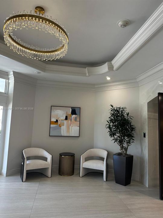 En Venta: $980,000 (2 camas, 2 baños, 2240 Pies cuadrados)