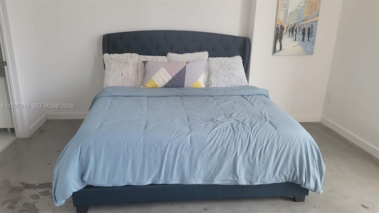 For Rent: $2,495 (1 beds, 1 baths, 526 Square Feet)