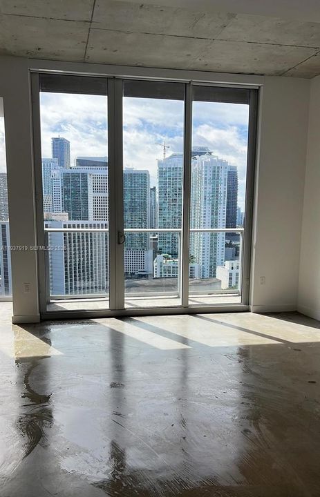 For Rent: $2,495 (1 beds, 1 baths, 526 Square Feet)