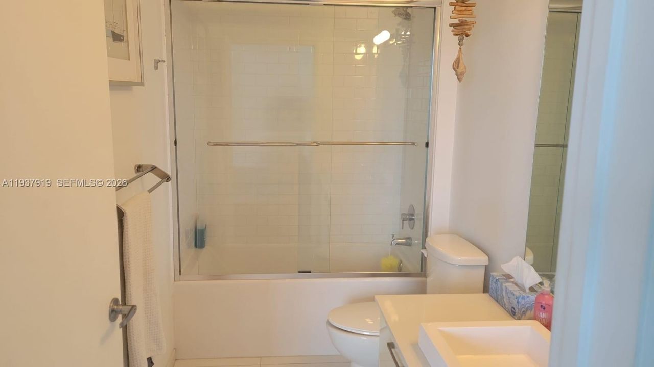 For Rent: $2,495 (1 beds, 1 baths, 526 Square Feet)