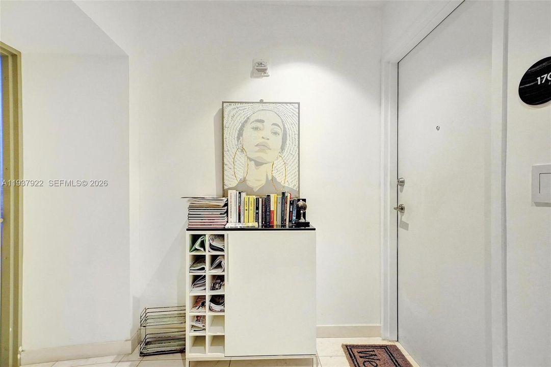 待售: $1,100,000 (2 贝兹, 3 浴室, 1143 平方英尺)