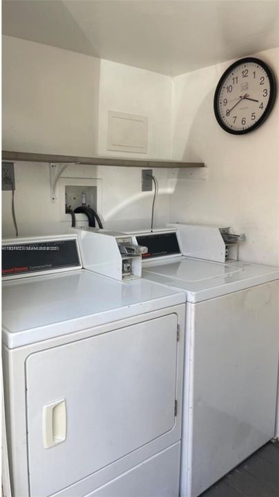 В аренду: $1,550 (1 спален, 1 ванн, 3815 Квадратных фут)