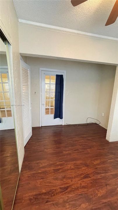 В аренду: $1,550 (1 спален, 1 ванн, 3815 Квадратных фут)