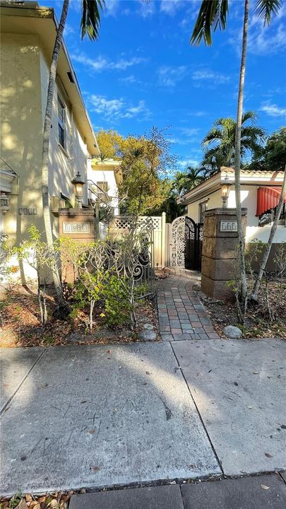 В аренду: $1,550 (1 спален, 1 ванн, 3815 Квадратных фут)