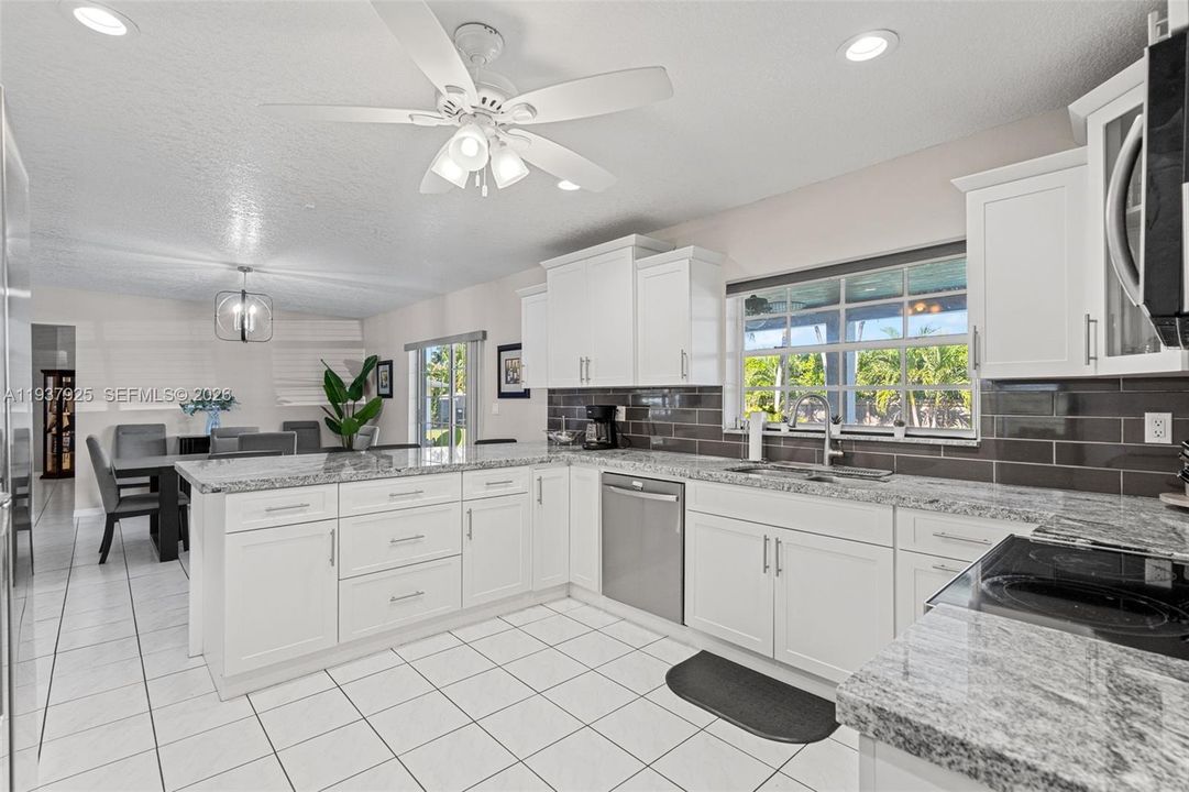 For Sale: $1,150,000 (5 beds, 2 baths, 2263 Square Feet)