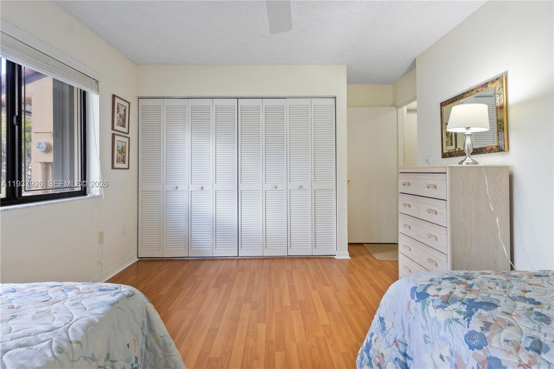 En Venta: $599,000 (3 camas, 2 baños, 1524 Pies cuadrados)