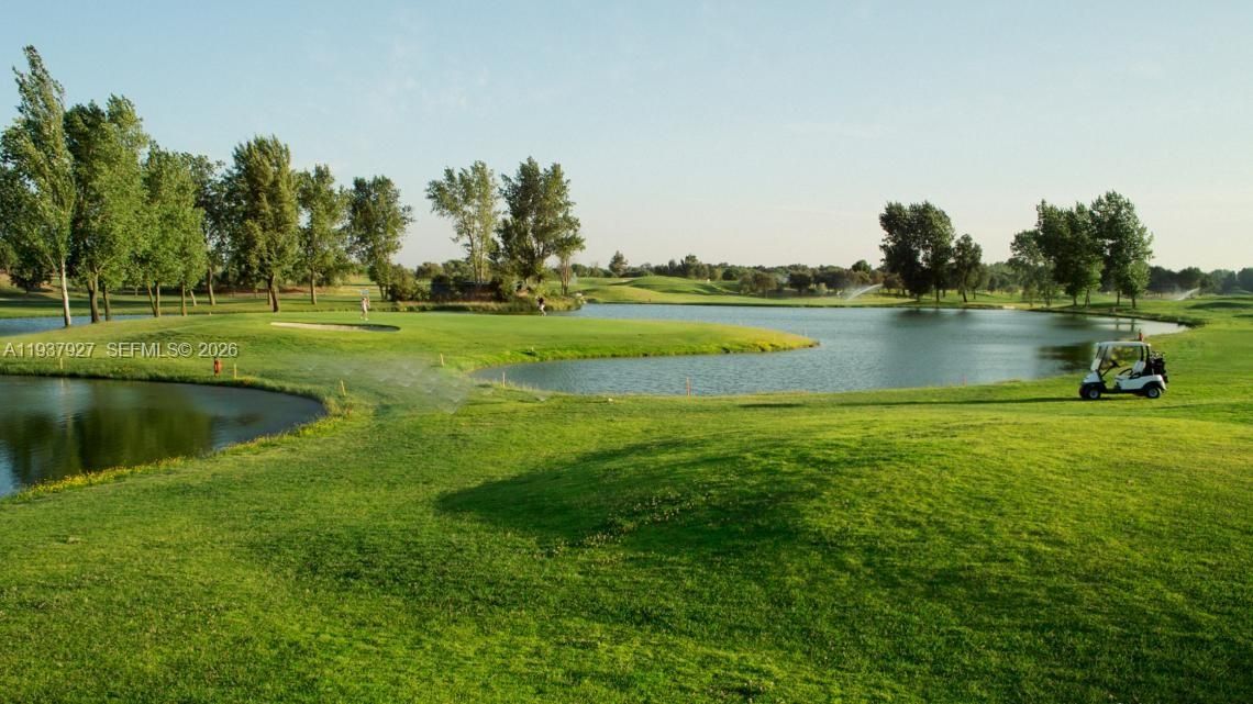 На продажу: $788,000 (4 спален, 2 ванн, 1395 Квадратных фут)