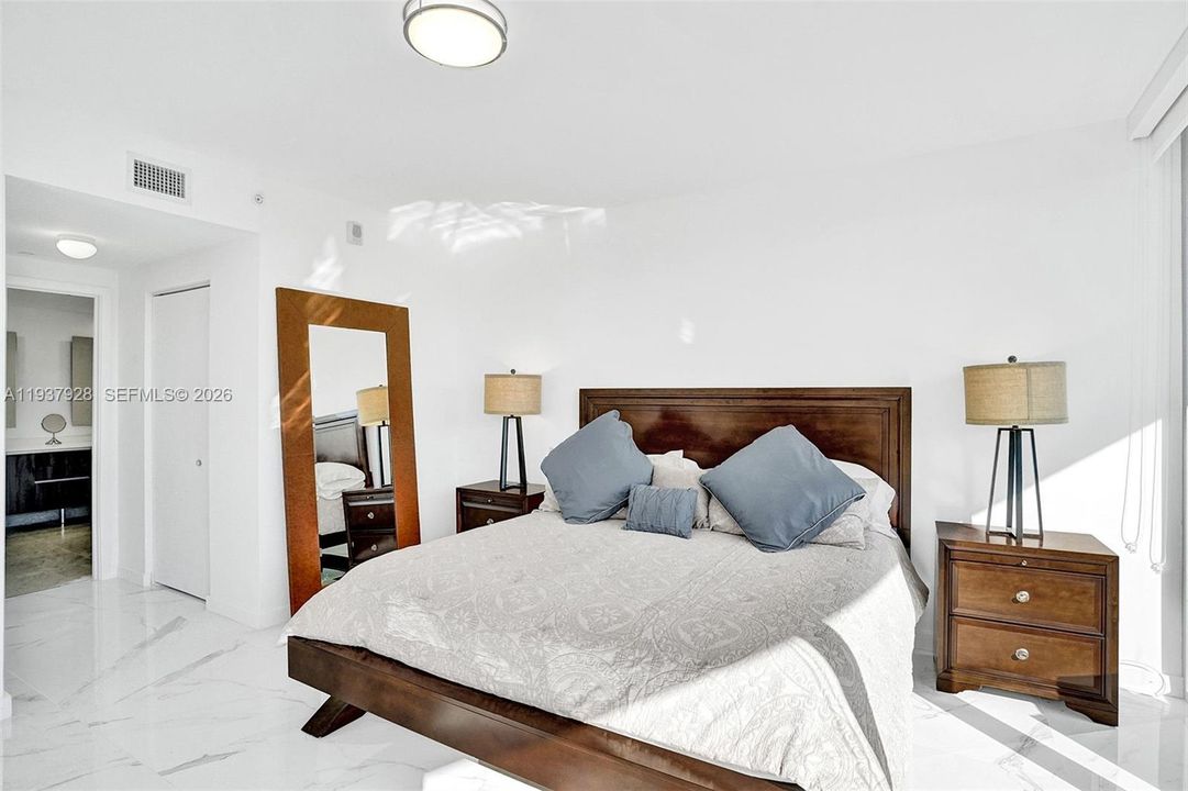 En Renta: $9,500 (3 camas, 3 baños, 1865 Pies cuadrados)