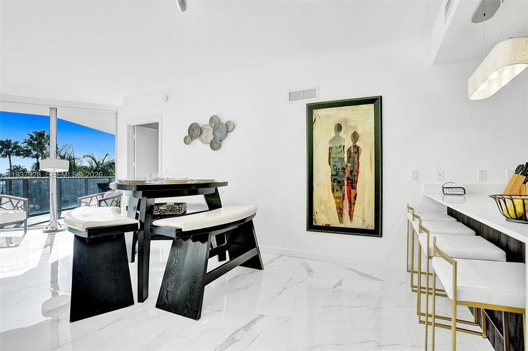 En Renta: $9,500 (3 camas, 3 baños, 1865 Pies cuadrados)