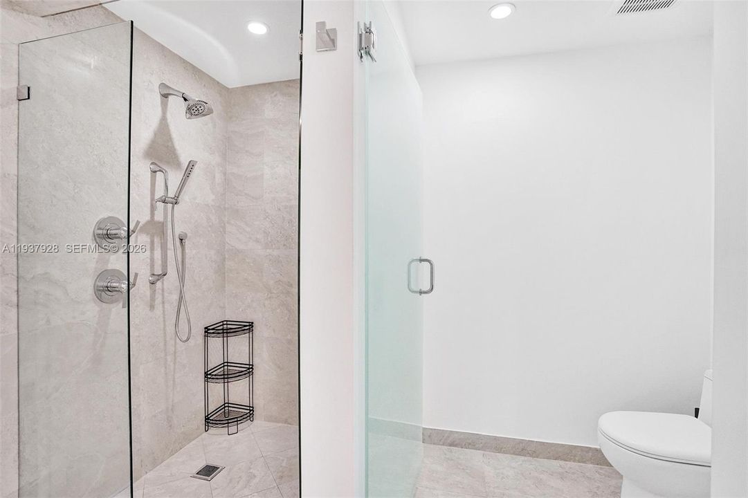 En Renta: $9,500 (3 camas, 3 baños, 1865 Pies cuadrados)