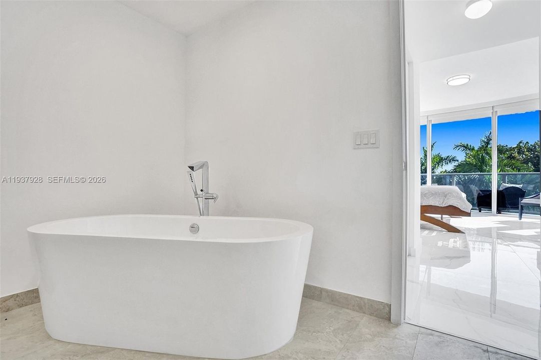 En Renta: $9,500 (3 camas, 3 baños, 1865 Pies cuadrados)