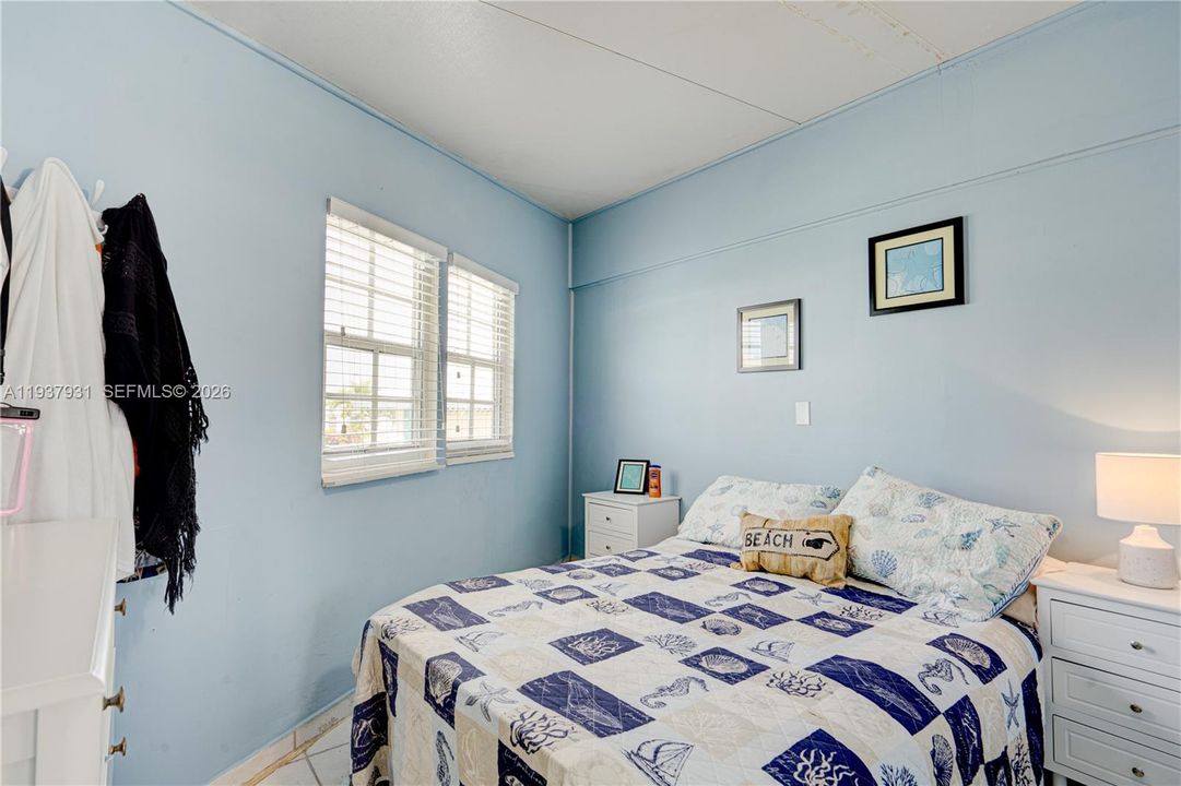 В аренду: $3,800 (2 спален, 1 ванн, 0 Квадратных фут)