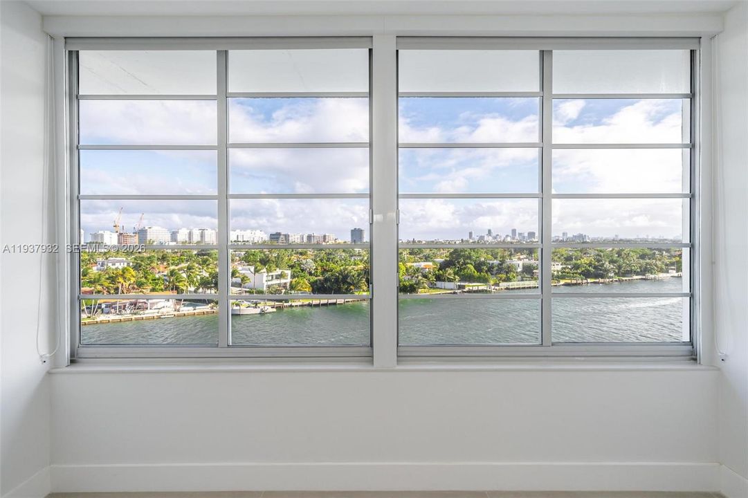 For Rent: $3,800 (2 beds, 2 baths, 1118 Square Feet)