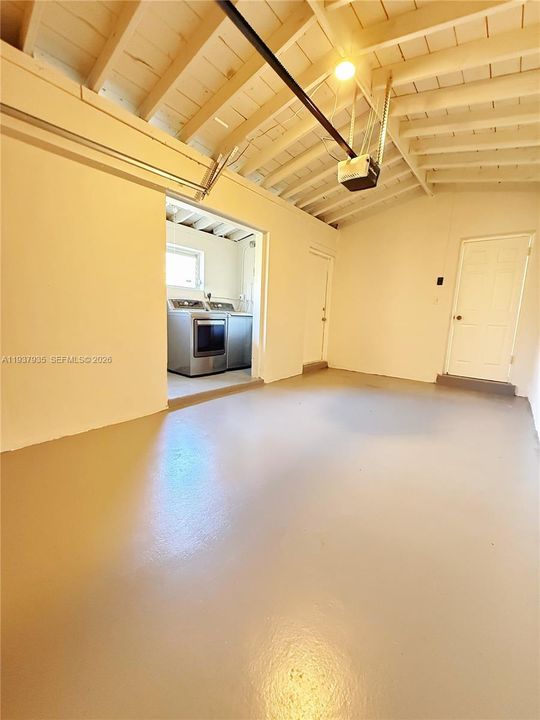 待售: $489,000 (4 贝兹, 2 浴室, 0 平方英尺)